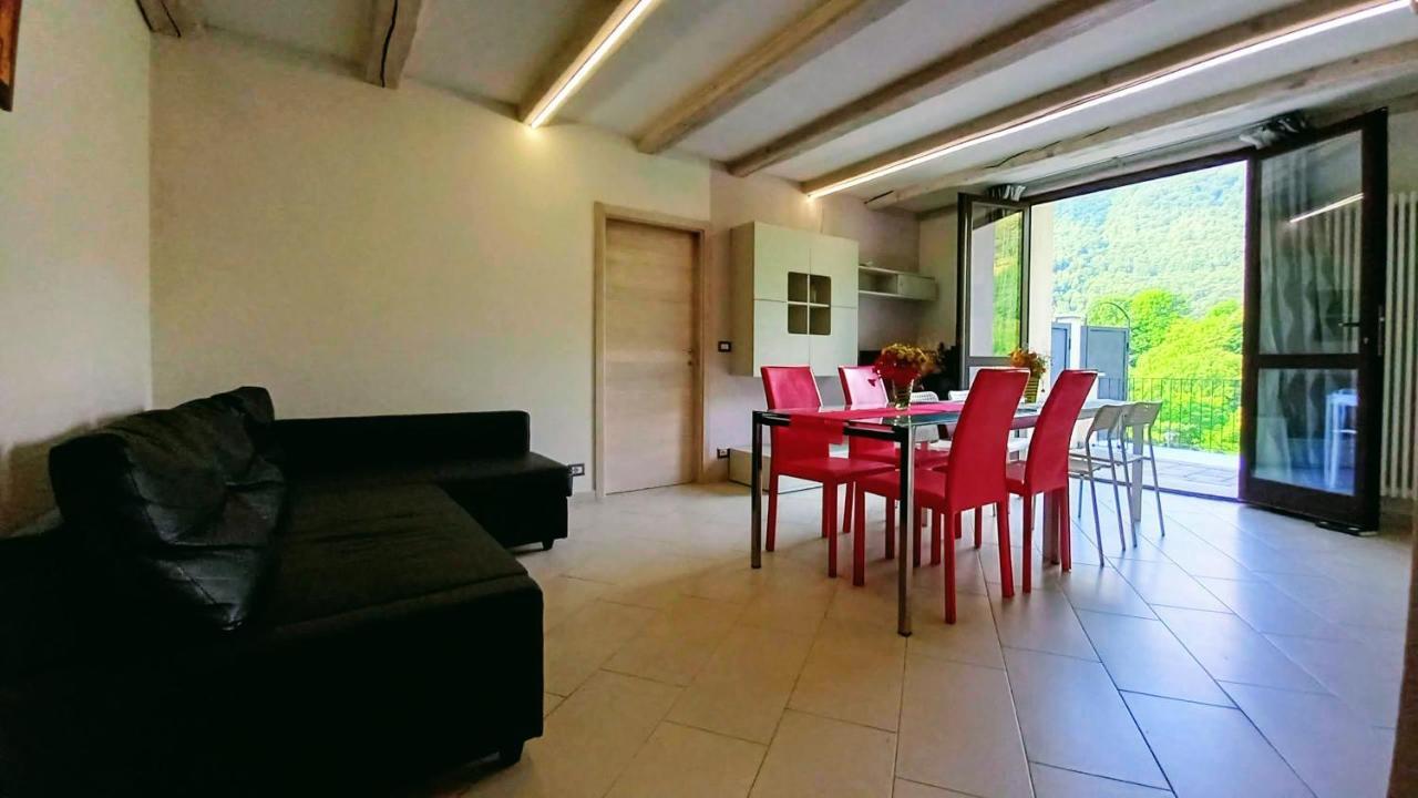 Vallemaira House Casa Belvedere Luce & Sole 10 Posti Letto San Damiano Macra المظهر الخارجي الصورة